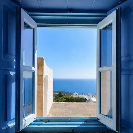 Kamara House *